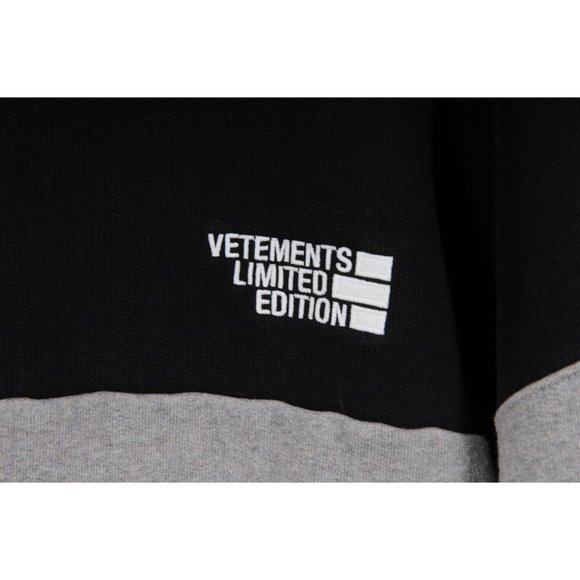 Vetements Mens Limited Edition Logo Sweatshirt Size Small Grey Black Colorblock - Picture 3 of 8
